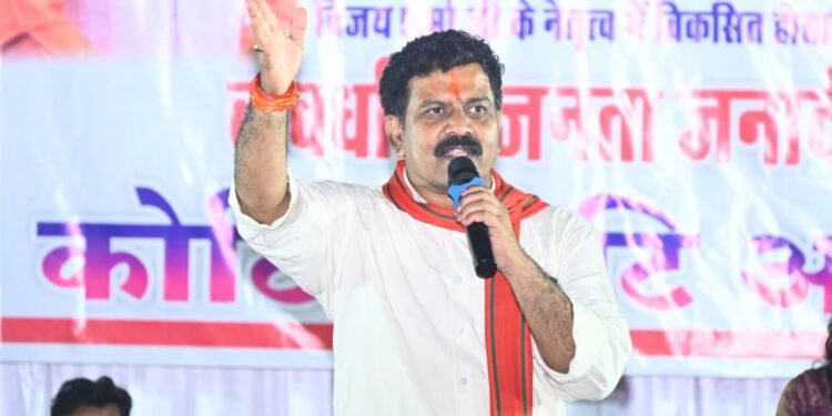 सुशासन के एक साल कवर्धा ने किया विकास