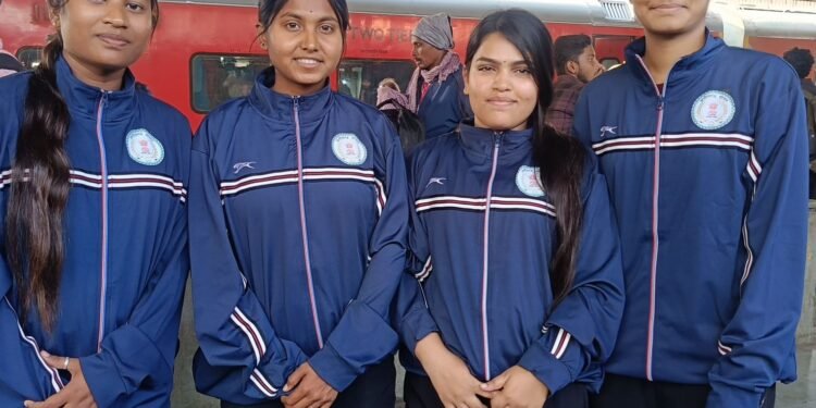 बॉलबैडमिंटन राष्ट्रीय प्रतियोगिता में कवर्धा संकल्प अकादमी के 4 खिलाडियों का हुआ चयन 1 बॉलबैडमिंटन राष्ट्रीय प्रतियोगिता में कवर्धा संकल्प अकादमी के 4 खिलाडियों का हुआ चयन