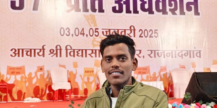 एबीवीपी कबीरधाम के जिला संयोजक बने गजाधर वर्मा व तुलसी यादव बने प्रांत SFS संयोजक