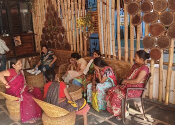 कवर्धा की महिलाएं बन रही आत्मनिर्भर कर रही मिलेट्स कैफे का संचालन