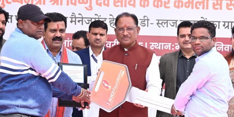 प्रधानमंत्री नरेंद्र मोदी की स्वच्छ भारत मिशन की संकल्पना छत्तीसगढ़ में हो रही है साकार मुख्यमंत्री विष्णुदेव साय 1 प्रधानमंत्री नरेंद्र मोदी की स्वच्छ भारत मिशन की संकल्पना छत्तीसगढ़ में हो रही है साकार मुख्यमंत्री विष्णुदेव साय