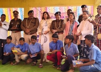 सेनानी 20वीं वाहिनी ए कंपनी धवाईपानी द्वारा  सामुदायिक पुलिसिंग के तहत खेल एवं सांस्कृतिक आयोजन का सफल आयोजन