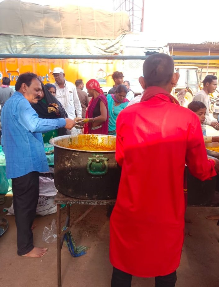 कवर्धा नगर पालिका अध्यक्ष पद के लिए शेरसिंह पाली ने पेश किया दावेदारी सरल स्वभाव के व्यक्तित्व पर भाजपा का उम्मीदवार तय 3 IMG 20250119 185124 1