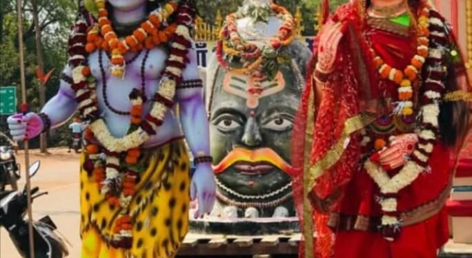 महाकाल की बारात के साक्षी बनेंगे धर्मनगरी कवर्धा वासी, धूमधाम से होगा भगवान शिव माता गौरी का विवाह। 1 महाकाल की बारात के साक्षी बनेंगे धर्मनगरी कवर्धा वासी, धूमधाम से होगा भगवान शिव माता गौरी का विवाह।