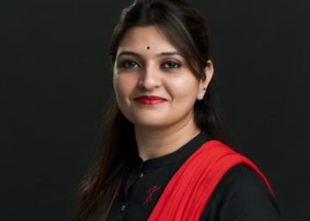 पंडरिया विधायक भावना बोहरा ने विधानसभा में फ़ूड पार्क स्थापना, उप अभियंताओं की नियुक्ति, सड़क निर्माण और मुख्यमंत्री सिलाई मशीन योजना के संबंध में पूछा प्रश्न।