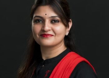 पंडरिया विधायक भावना बोहरा ने शासन द्वारा पत्रकारों की सुरक्षा, नए स्कूलों की स्वीकृति एवं मछली पालन हेतु अनुदान के संबंध में विधानसभा में उठाया प्रश्न।