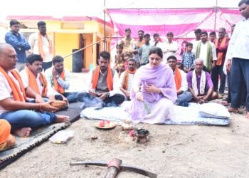 पंडरिया विधायक भावना बोहरा ने ग्राम रोहरा एवं डोंगरियाकला में 52 लाख रु. से अधिक के अधोसंरचना निर्माण एवं विकास कार्यों का किया भूमिपूजन।