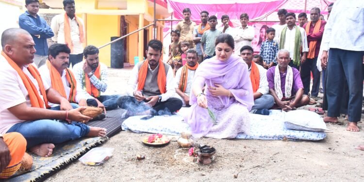 पंडरिया विधायक भावना बोहरा ने ग्राम रोहरा एवं डोंगरियाकला में 52 लाख रु. से अधिक के अधोसंरचना निर्माण एवं विकास कार्यों का किया भूमिपूजन।