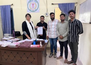 जल्द कार्रवाई नहीं हुई तो होगा उपमुख्यमंत्री कार्यालय घेराव – नगर मंत्री वेदांत चौहान।