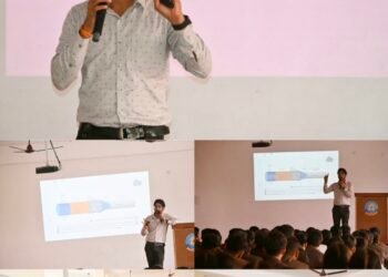 रामकृष्ण पब्लिक स्कूल में हुई ‘‘कैरियर काऊंसलिंग‘‘ 3 रामकृष्ण पब्लिक स्कूल में हुई ‘‘कैरियर काऊंसलिंग‘‘